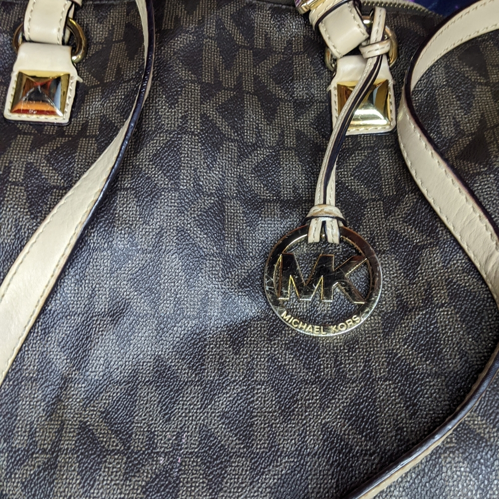 Michael Kors ,  , satchel, zippered bag, brown signature, leather trim,